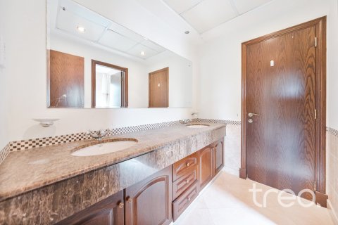 Villa de 6 dormitorios en Arabian Ranches, UAE No. 206076 16