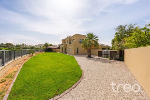 Villa de 6 dormitorios en Arabian Ranches, UAE No. 206076