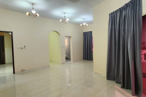 5 bedrooms Villa in Ras Al Khaimah, UAE No. 184009 6