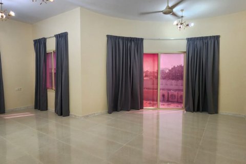 5 bedrooms Villa in Ras Al Khaimah, UAE No. 184009 7