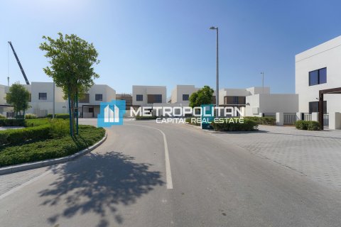 3 bedrooms Villa on the Yas Island, UAE No. 49539 13