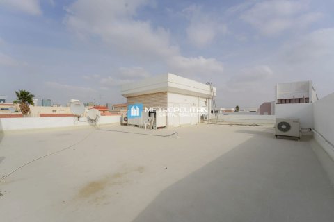 10 bedrooms Villa in Al Manhal, UAE No. 51858 3