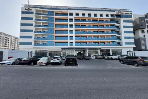 1 bedroom Apartment in As Sib, Oman No. 106721 2
