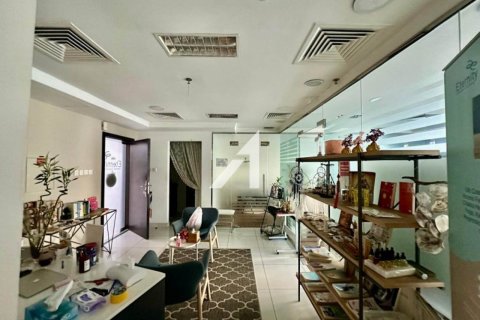 Office de 102m² en Al Barsha, UAE No. 151390