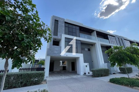 Villa de 3 dormitorios en DAMAC Hills (Akoya by DAMAC), UAE No. 151393