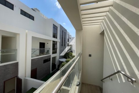 Villa de 3 dormitorios en DAMAC Hills (Akoya by DAMAC), UAE No. 151393 9