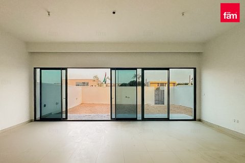 4 bedrooms Villa in Dubai, UAE No. 207903 4