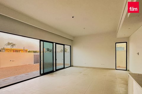 4 bedrooms Villa in Dubai, UAE No. 207903 3