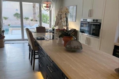Villa de 3 chambres à Legacy, UAE No. 89391 12