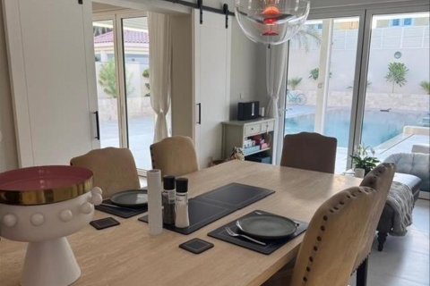Villa de 3 chambres à Legacy, UAE No. 89391 13