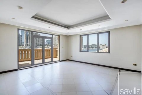5 bedrooms Villa in Garden Homes, UAE No. 194370 4