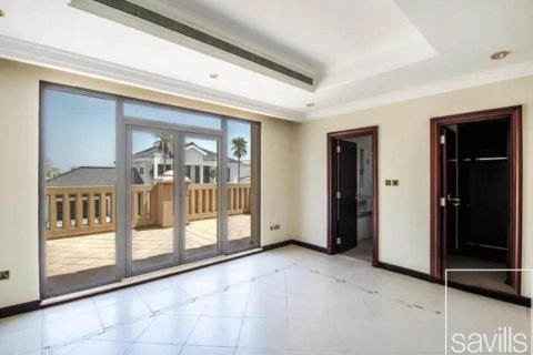5 bedrooms Villa in Garden Homes, UAE No. 194370 5
