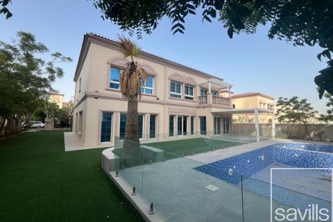 5 bedrooms Villa in Jumeirah Village Triangle, UAE No. 194373
