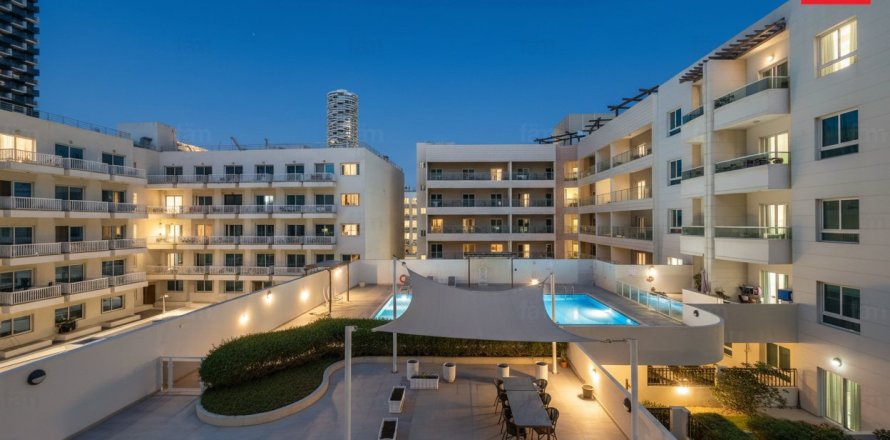 Appartement de 2 chambres à Dubai, UAE No. 140416