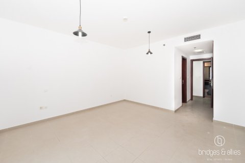 Apartment de 3 dormitorios en Emirates Crown, UAE No. 148222 17