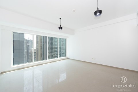 Apartment de 3 dormitorios en Emirates Crown, UAE No. 148222 8