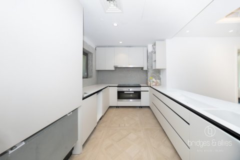 Apartment de 2 dormitorios en Old Town, UAE No. 148227 6