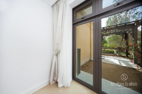 Apartment de 2 dormitorios en Old Town, UAE No. 148227 21