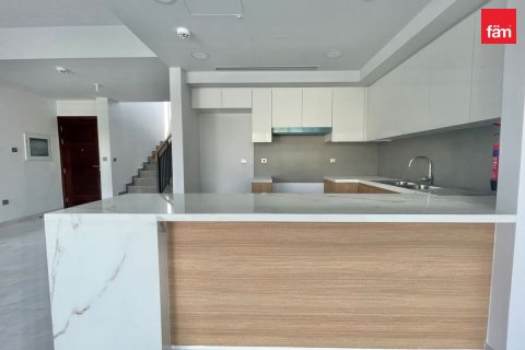 4 bedrooms Townhouse in Dubai, UAE No. 173246 4