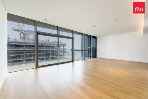 Квартира с 2 спальнями в City Walk, ОАЭ №173247