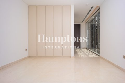 Villa de 5 dormitorios No. 118685 20