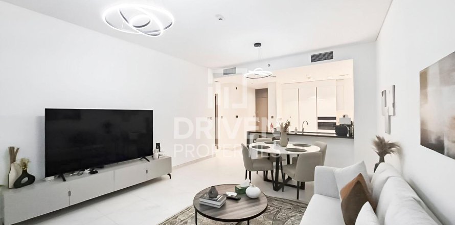 Apartment de 2 dormitorios en District One, UAE No. 201266