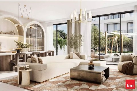Villa de 4 dormitorios en Dubai, UAE No. 161546 8