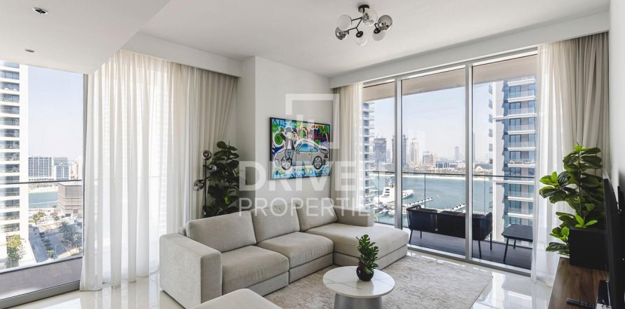Apartment de 2 dormitorios en EMAAR Beachfront, UAE No. 191614