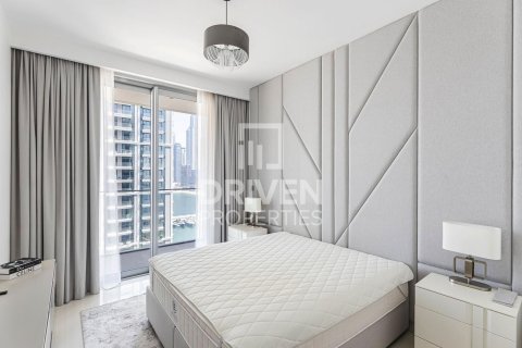 Apartment de 2 dormitorios en EMAAR Beachfront, UAE No. 191614 7