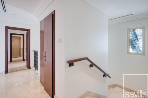 Villa de 5 chambres à Meadows 8, UAE No. 201023 8