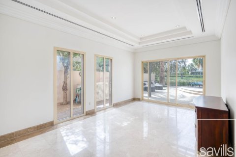 Villa de 5 chambres à Meadows 8, UAE No. 201023 28