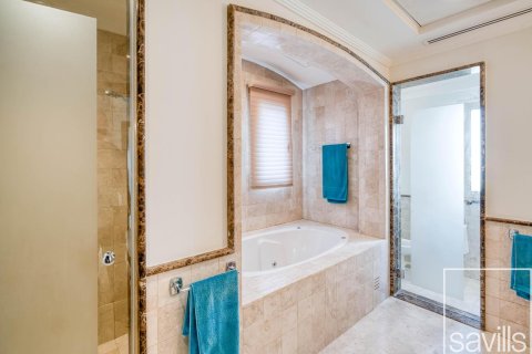 Villa de 5 chambres à Meadows 8, UAE No. 201023 12