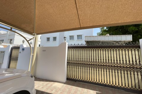 Твин вилла с 4 спальнями в Al Ansab, Оман №106895 2