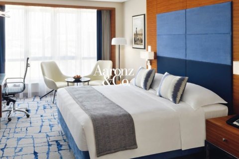 1 room Hotel Apartment in Jumeirah Lake Towers, UAE No. 186818 3
