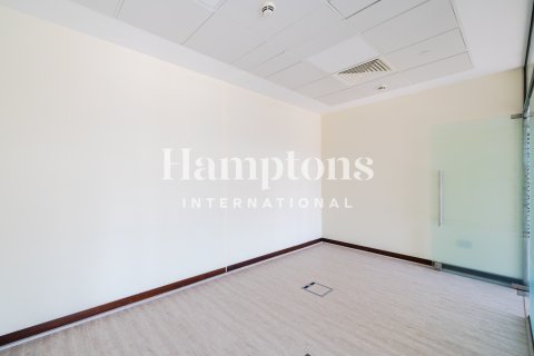 581.91466304m² Cafe / restaurant No. 125806 18