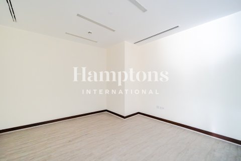 581.91466304m² Cafe / restaurant No. 125806 30