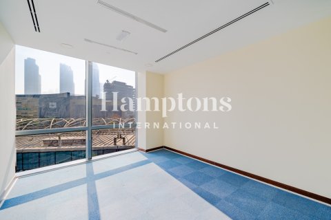 581.91466304m² Cafe / restaurant No. 125806 13