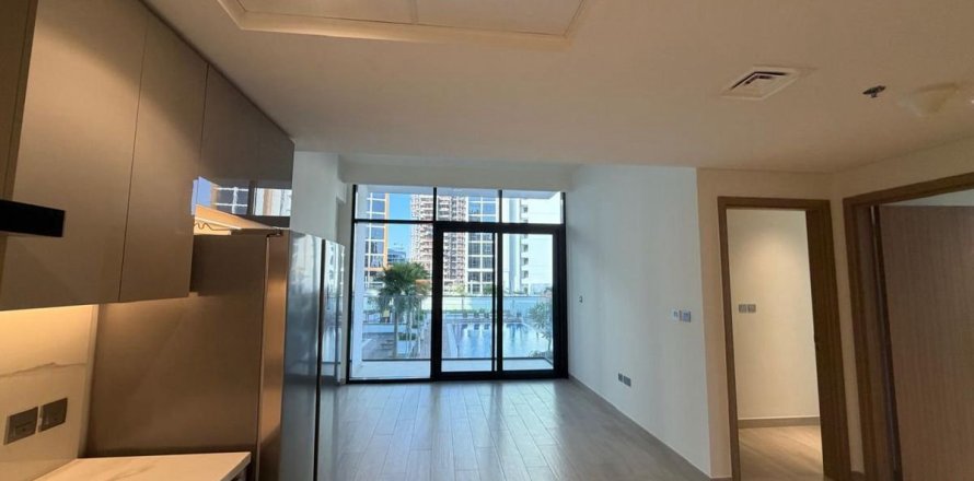 Квартира с 3 спальнями в Meydan, ОАЭ №162665