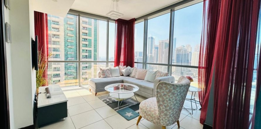 Apartment de 1 dormitorio en Dubai, UAE No. 164452