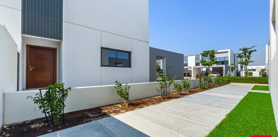 4 غرف نوم تاون هاوس رقم 131280