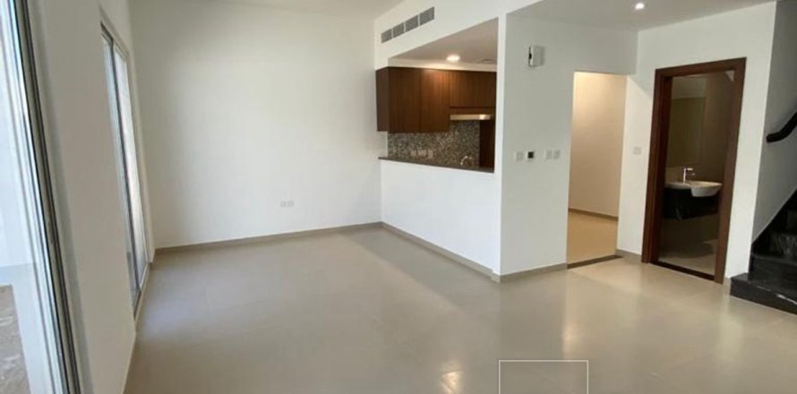 Townhouse de 3 dormitorios en Dubai, UAE No. 135878