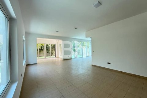 Villa de 4 dormitorios en Jumeirah Park, UAE No. 68110 27