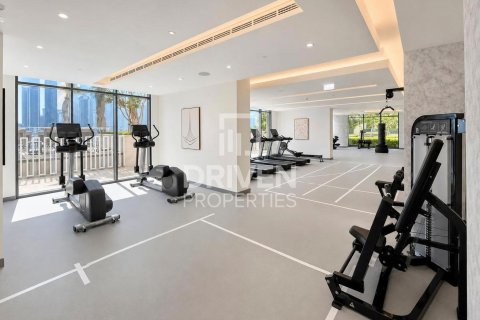 Apartment de 2 dormitorios en EMAAR Beachfront, UAE No. 207359 23