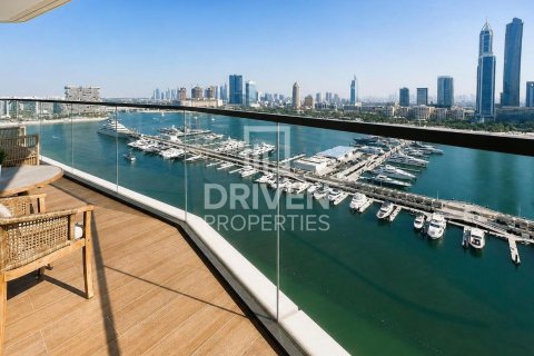Apartment de 2 dormitorios en EMAAR Beachfront, UAE No. 207359 14