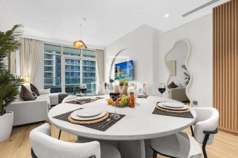 Appartement de 1 chambre à EMAAR Beachfront, UAE No. 207361 7
