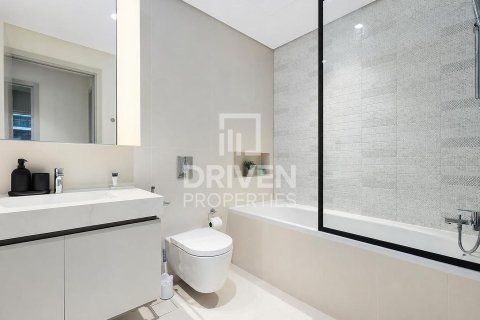 Appartement de 1 chambre à EMAAR Beachfront, UAE No. 207361 10