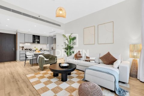 Appartement de 1 chambre à EMAAR Beachfront, UAE No. 207361