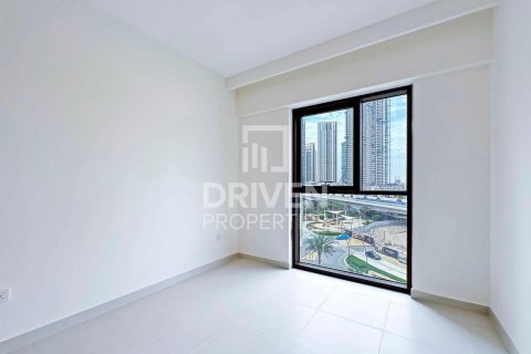 2 bedrooms Apartment in Creek Beach, UAE No. 193757 12