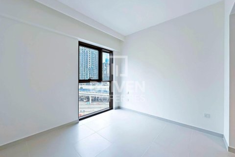 2 bedrooms Apartment in Creek Beach, UAE No. 193757 13