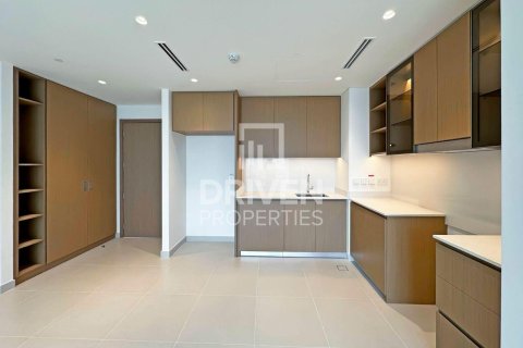 2 bedrooms Apartment in Creek Beach, UAE No. 193757 7